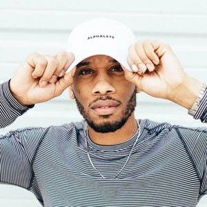 Alphalete dad hat core logo
